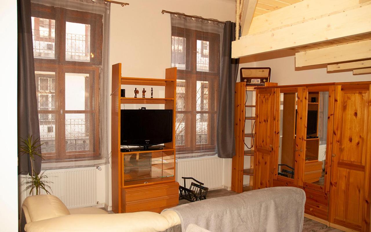 Western Apartman Βουδαπέστη Εξωτερικό φωτογραφία